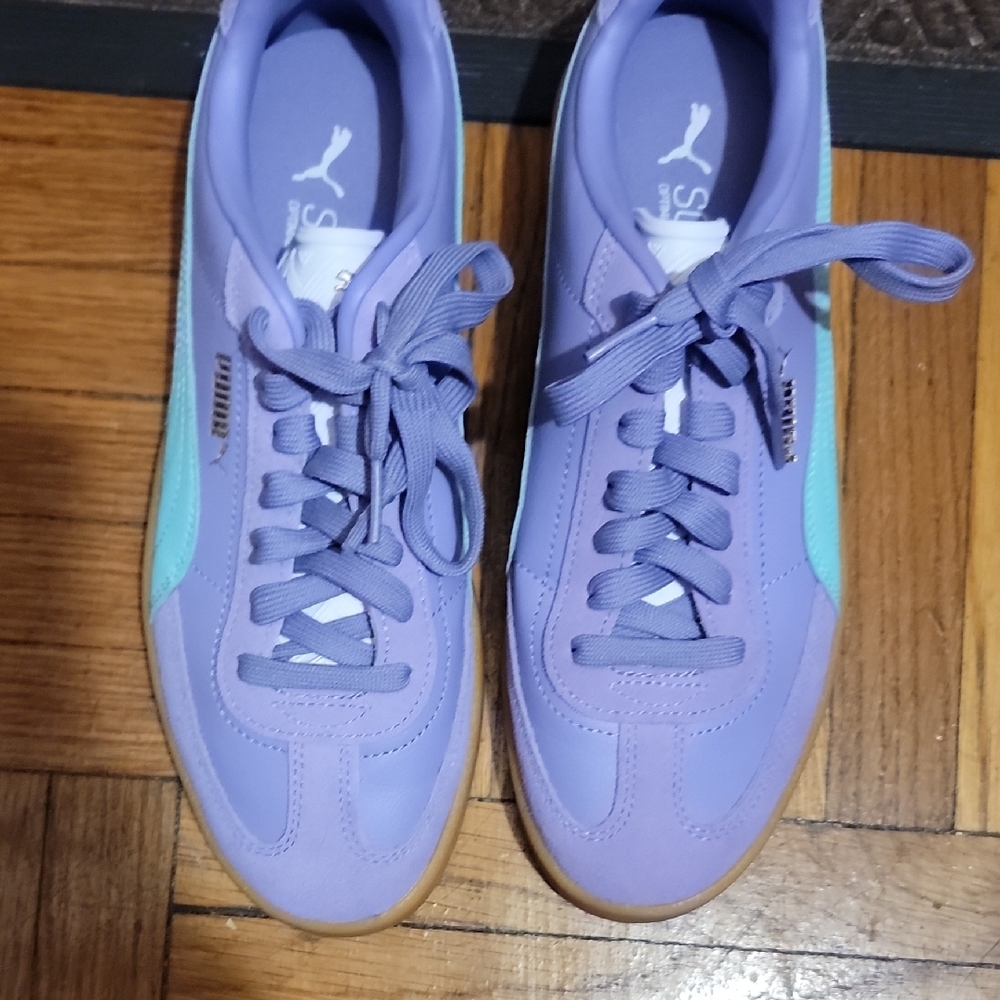Puma Purple and Teal Sneakers